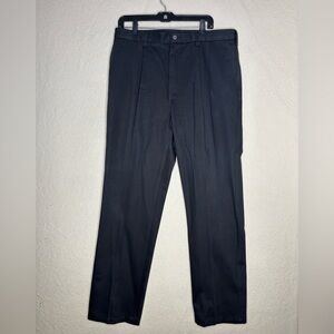 Men’s 36x32 wrangler Riata black pants